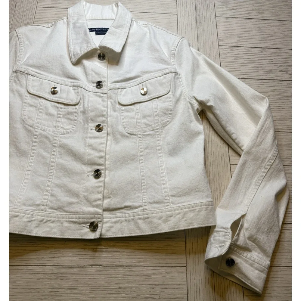 Ralph Lauren Sport Women Sz XS Button Up White Denim Jean Jacket Classic Cottage - Picture 7 of 9